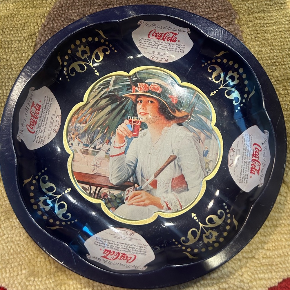 Vintage 90’s 1996 Coca-Cola Drink Of The Year Tin Metal Bowl Retro Collectible